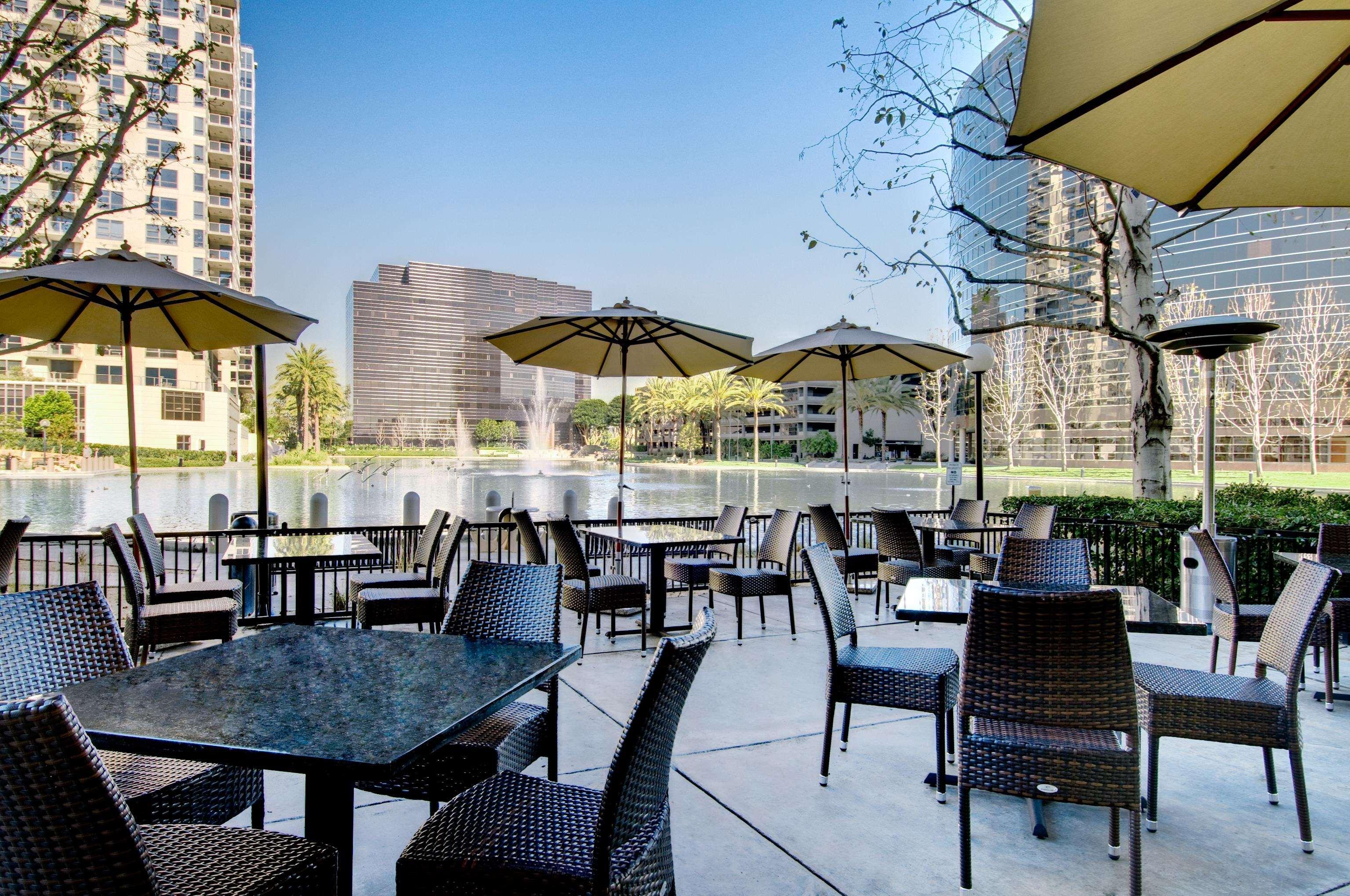 Doubletree By Hilton Orange County Airport Ξενοδοχείο Σάντα Άνα Εξωτερικό φωτογραφία