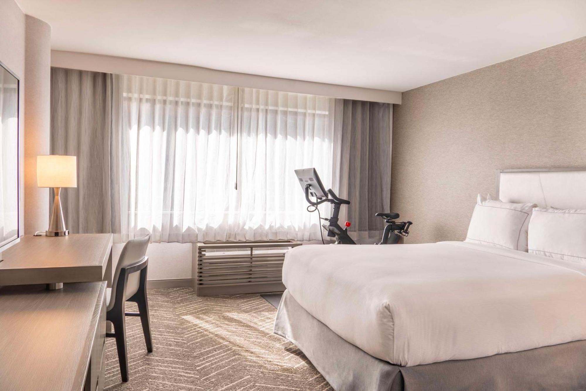 Doubletree By Hilton Orange County Airport Ξενοδοχείο Σάντα Άνα Εξωτερικό φωτογραφία
