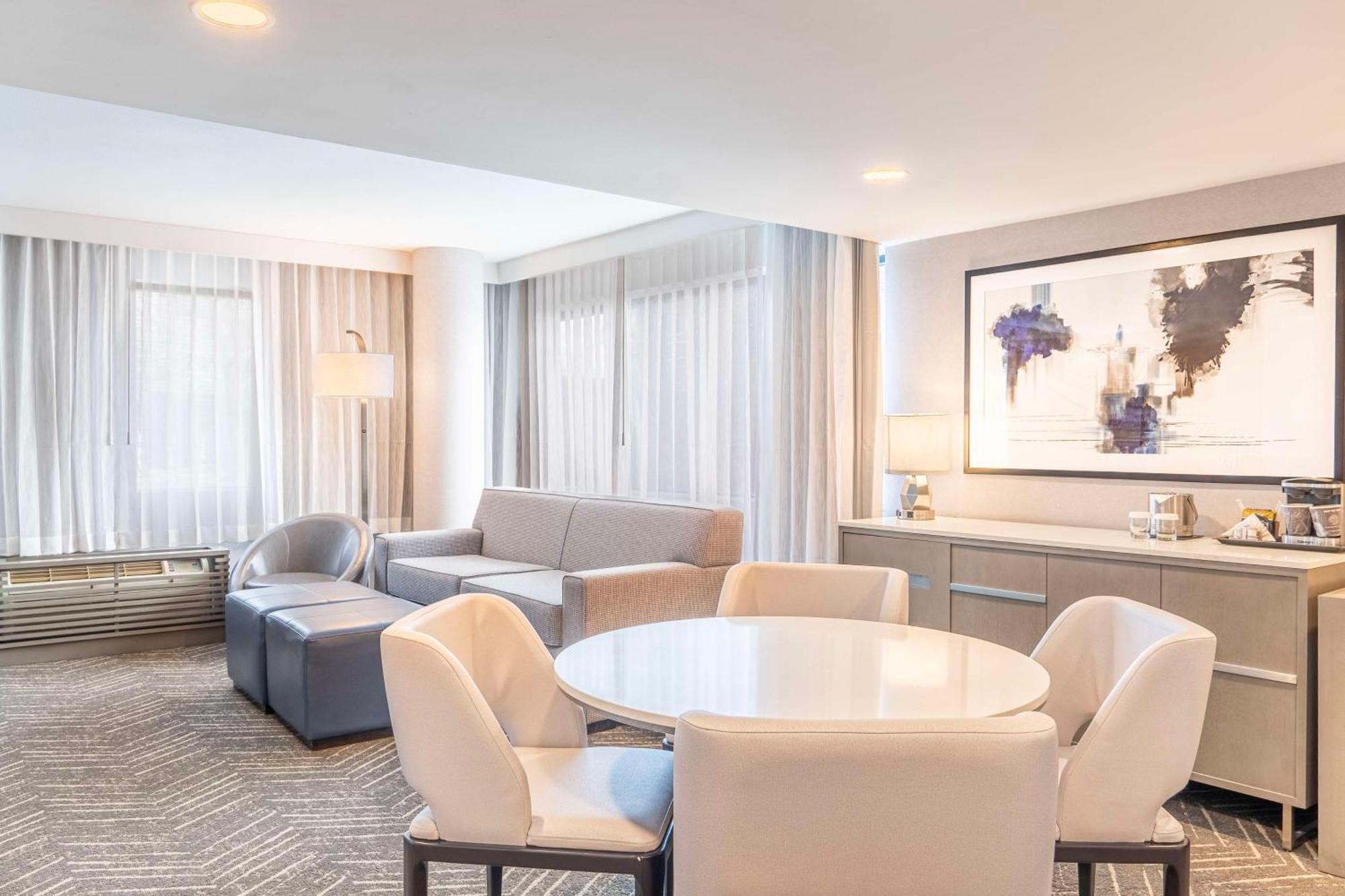 Doubletree By Hilton Orange County Airport Ξενοδοχείο Σάντα Άνα Εξωτερικό φωτογραφία