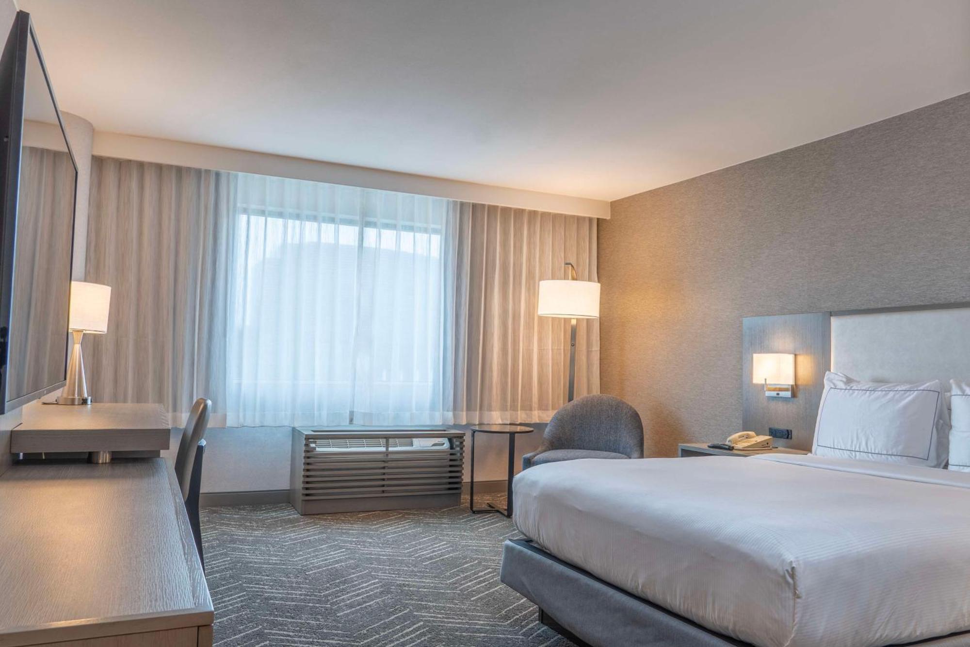 Doubletree By Hilton Orange County Airport Ξενοδοχείο Σάντα Άνα Εξωτερικό φωτογραφία