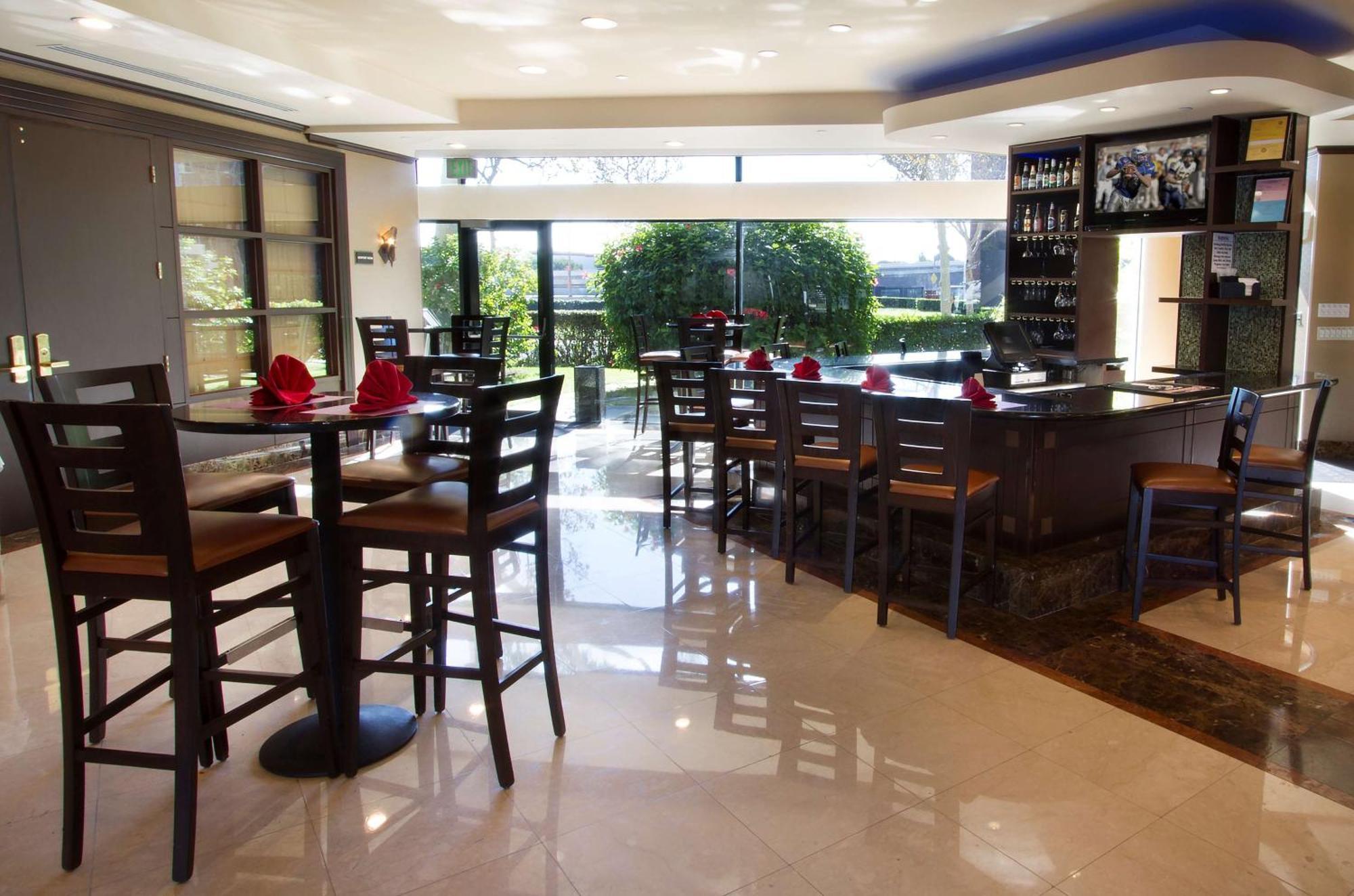 Doubletree By Hilton Orange County Airport Ξενοδοχείο Σάντα Άνα Εξωτερικό φωτογραφία