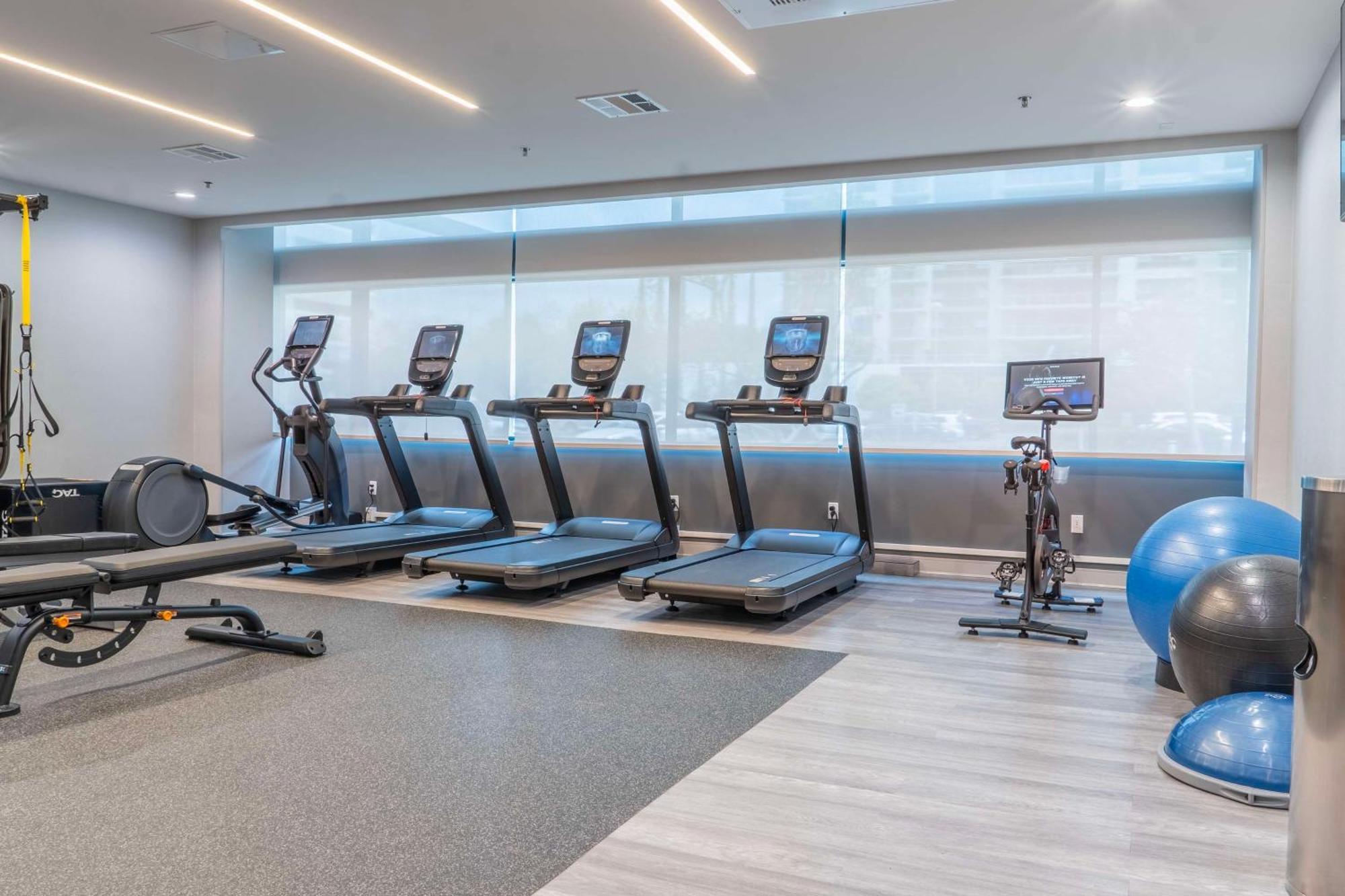 Doubletree By Hilton Orange County Airport Ξενοδοχείο Σάντα Άνα Εξωτερικό φωτογραφία